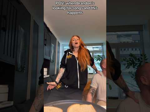 Welcome to the song selection process😅 #pinkponyclub #kelsiewatts #singing #chappellroan