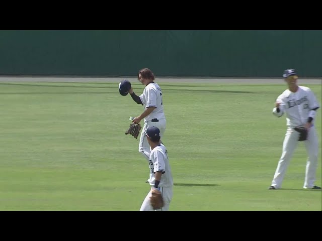 【ファーム】好守を披露!! ライオンズ・金子侑司 左中間に落ちそうな打球をナイスキャッチ!!  2023年9月12日 埼玉西武ライオンズ 対 東京ヤクルトスワローズ