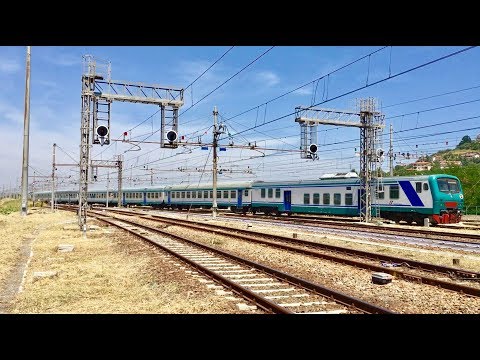 Partenza e arrivo treni regionali dalla stazione di Cosenza