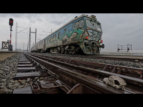 Rail traffic in Belgrade/Serbia---Novi Zeleznicki Most