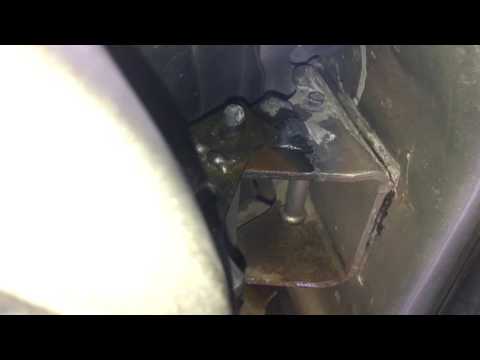 Chevy S10 Blazer Sagging Door Hinges Quick Fix - YouTube