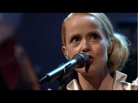 Tina Dico + Helgi Jonsson - True North (DRs Store Juleshow 2012) [HD]