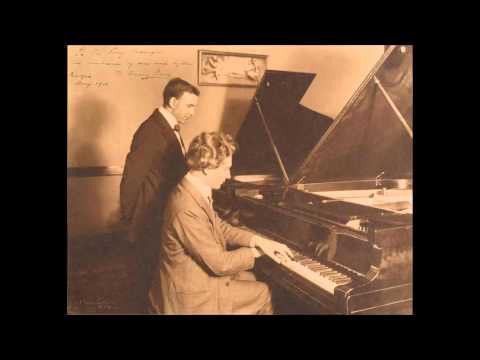 Percy Grainger plays Schumann Romance in F sharp Op. 28 No. 2
