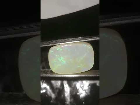 AUSTRALIAN OPAL