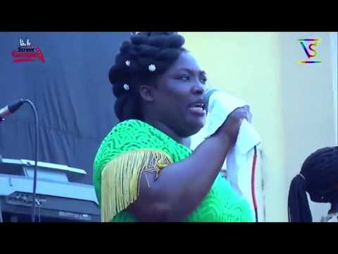 Amma Sam @ Street Gospel 2017 - worship medley