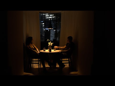 Solitario Mondragon - Bésame Lento  (Vídeo Oficial)