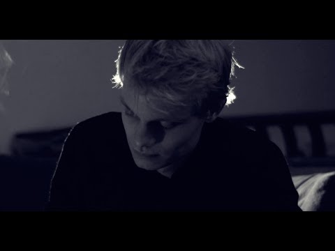 Singer-songwriter Vincent Corjanus brengt nieuwe single uit tijdens feestdagen Singer-songwriter Vincent Corjanus brengt nieuwe single uit tijdens feestdagen