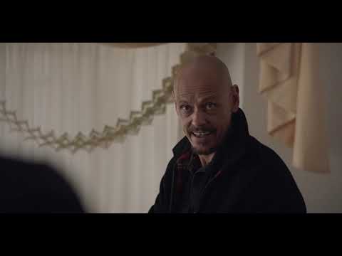 Mr Inbetween - 2x09 - Ray barges into the wrong house