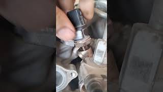How to open fuel pressure regulator sensor #shortvideo