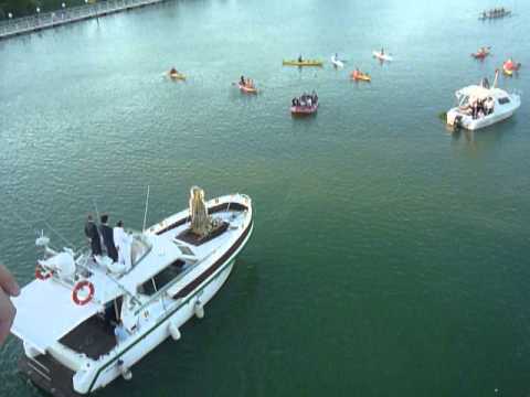 Cantos en la Procesión Fluvial de la Virgen del Carmen de Calatrava 2011