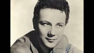 Claudio Villa canta Munasterio e Santa Chiara