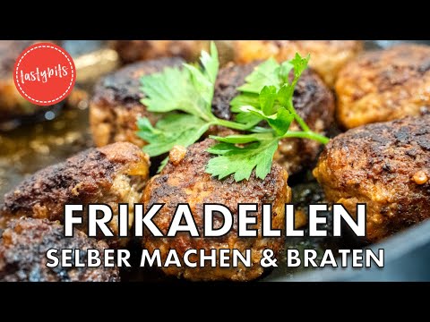 Oma's beste Frikadellen selber machen (Rezept) - so schnell & einfach geht's!