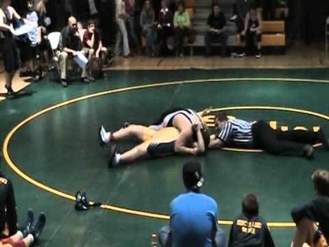 roger heaveyweight match against kid from New Martinsville