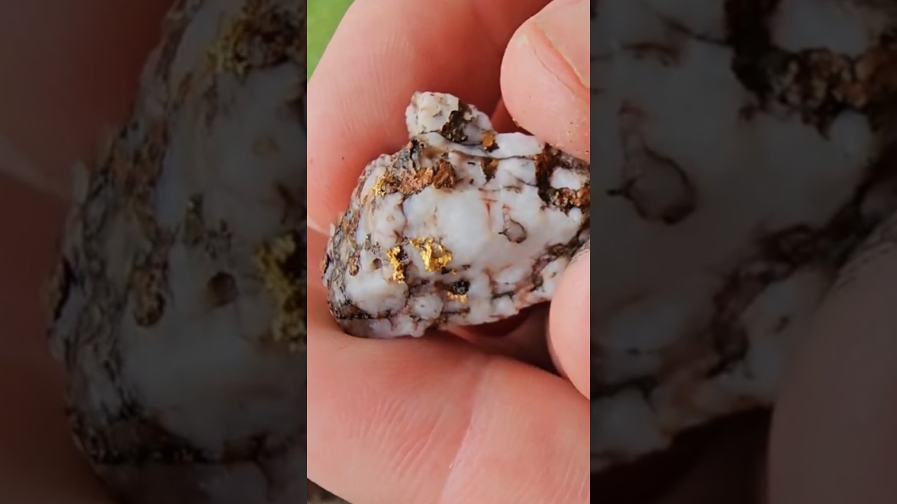 You’re Looking for Gold the Wrong Way (Real Extraction Method)