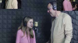 קליפ בהפתעה אבא ובת | שיר עם קליפ בהזמנה אישית של אבא שר עם ביתו