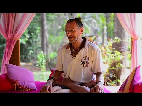 Kirtan and practice with Vairagya Ranko