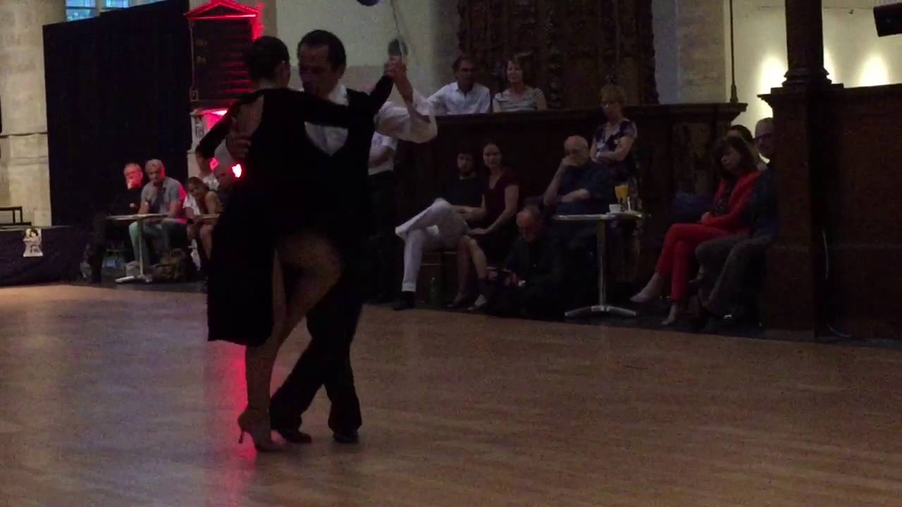 Ezequiel Paludi y Geraldin Rojas 2/4