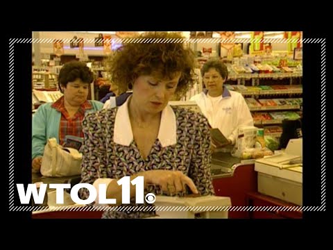 Introducing ATMs: A revolutionary new way to pay | WTOL 11 Vault - June 22, 1992