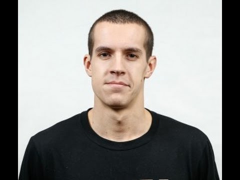 L'homme d'acide court un tour de piste en 48.66!!