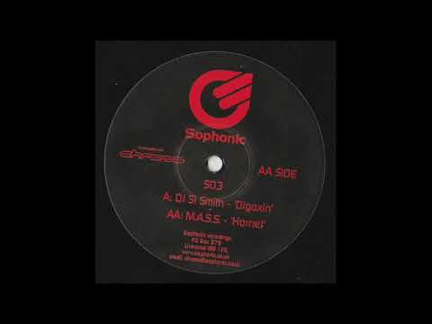 (Drum'n'Bass) (Drum'n'Bass) M.A.S.S. - Hornet (Drum'n'Bass) (Drum'n'Bass)