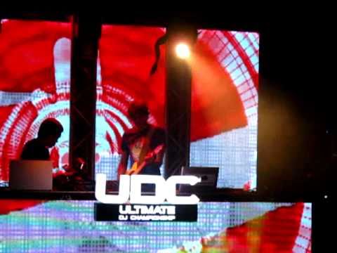 Dualist Inquiry Live @ Blue Frog, MTV Submerge Ultimate Pro DJ Championship Finals 2010