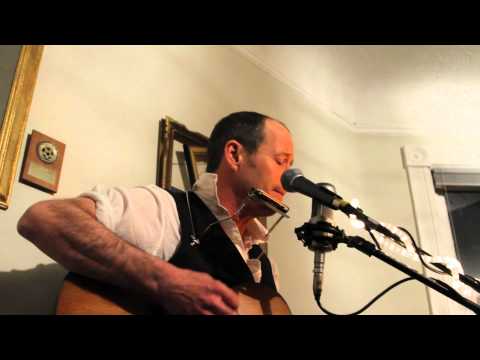 Barney Bentall - Doing Fine       Live and acoustic Victoria House concert B