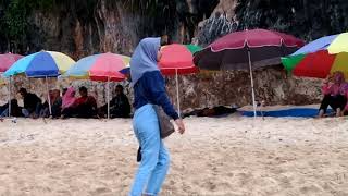 preview picture of video 'Holiday in Sadranan beach..yogyakarta'