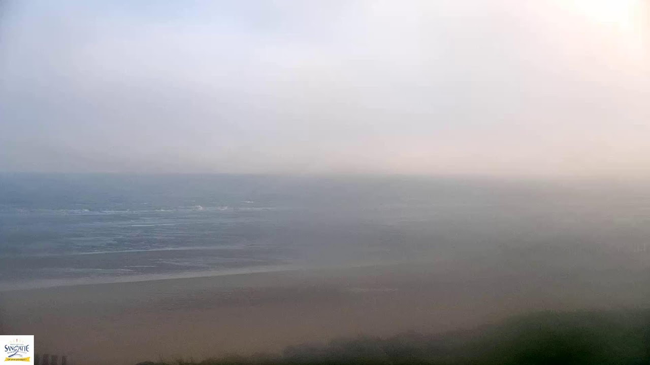 Live webcam view of Sangatte Seafront on the English Channel