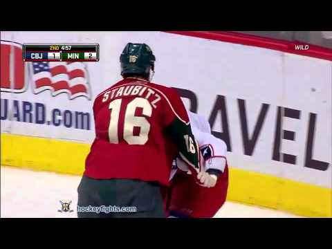Derek Dorsett vs Brad Staubitz Mar 19, 2011