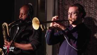 Black Joe Lewis - "Come To My Party" (Live at WFUV)