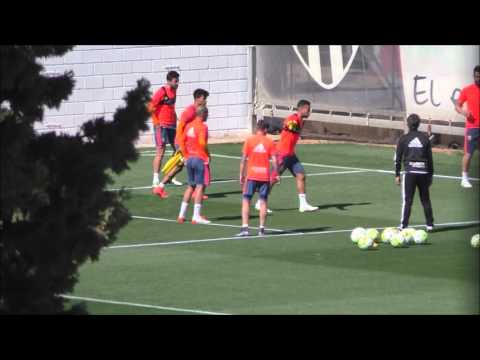 Regresa Feghouli al equipo tras su sanción disciplinaria