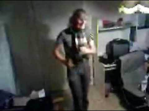 Morfar dansar till Blood Sugar