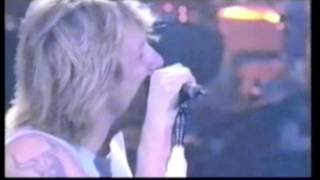 Bon Jovi with Ray Davies - Celluloid Heroes Shepherds Bush Epire 18th Sept 2002