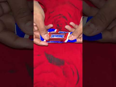 Snickers mini at just rs 10 😋 #foodie #food #viral #snickers #youtubeshorts