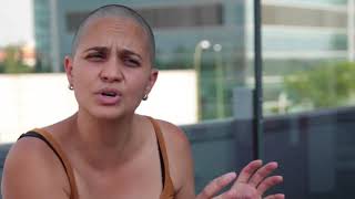 Voy a Emigrar apoya a Stephany Rivas, una luchadora contra el cáncer en Madrid