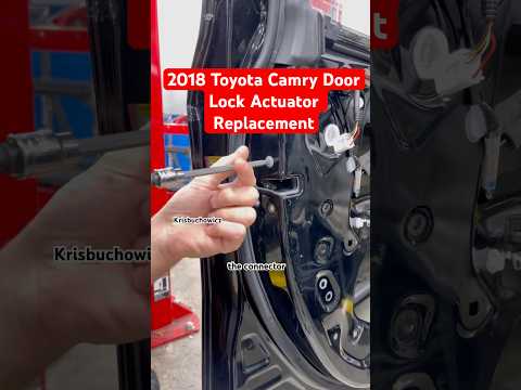 Actuator gone bad? Let’s fix that! 🛠️⚡ #ToyotaCamry