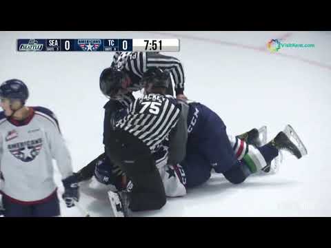 Landon Roberts vs Cade McNelly
