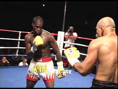 Chris Romulo vs Jay Ellis