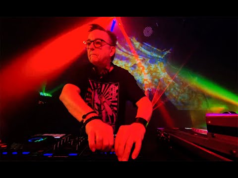 DJ Gengis Dhan + DJ Ezeckiel + Lumika Nikhov @ Sessions lab:NEO