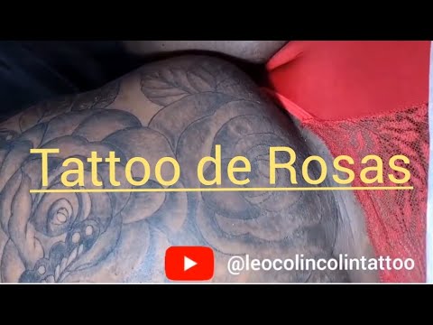 Tattoo de Rosas e Borboleta tatuagem sombreada em pele morena