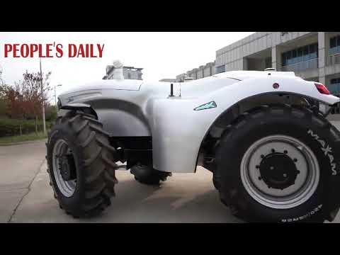 A prototype of electric-hub #driverless tractor made debut in Qingdao, E China’s Shandong