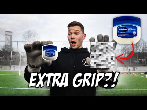 Putting Famous Goalkeeper MYTHS To The TEST