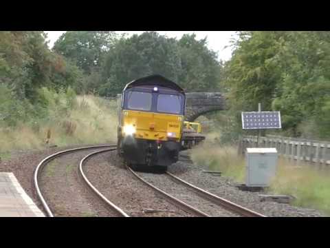 66432 6K05 Carlisle New Yard - Crewe Basford Hall passing Long Preston 27/08/18.