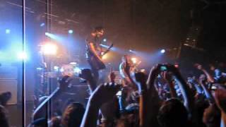 All Time Low - Intro/Lost In Stereo (LIVE HQ)