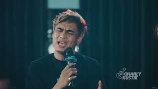 Download lagu  Charly Van Houten - Tak Ikhlasno feat Happy Asmara mp3