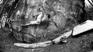 Switzerlands hardest boulder? - Pirmin Bertle in &quot;Drop a line&quot;, 8C+, at Cousimbert/Fribourg