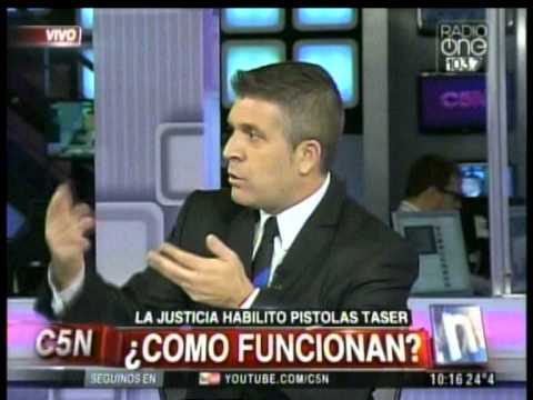 C5N  - POLICIALES: ¿COMO FUNCIONAN LAS PISTOLAS TASER?