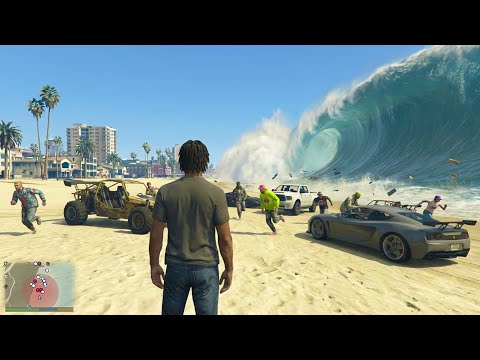 There is something VERY wrong with this lobby in GTA 5 Online... (tsunami?!)