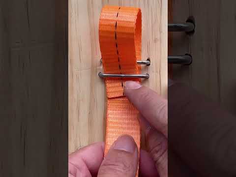 A simple way to secure a flat rope. #diy