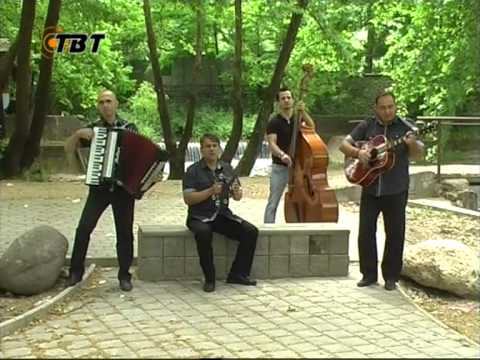 akustiko bend - tri godini libe,turi turi paco,liljano mome